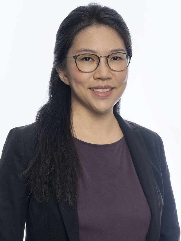 Esther Zhong